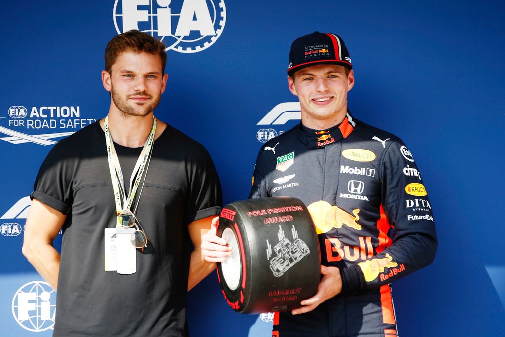 Forma-1, Jeremy Irvine, Max Verstappen, Red Bull Racing, Magyar Nagydíj, Pirelli 