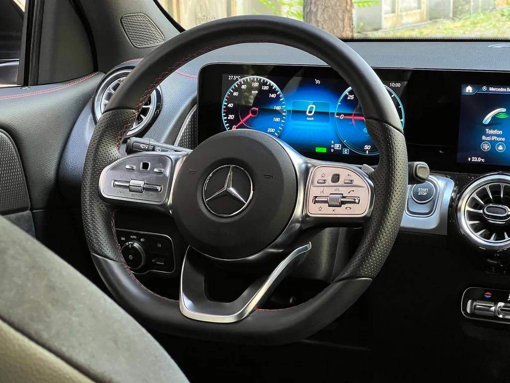 Mercedes EQB 350 4Matic teszt (2022) 
