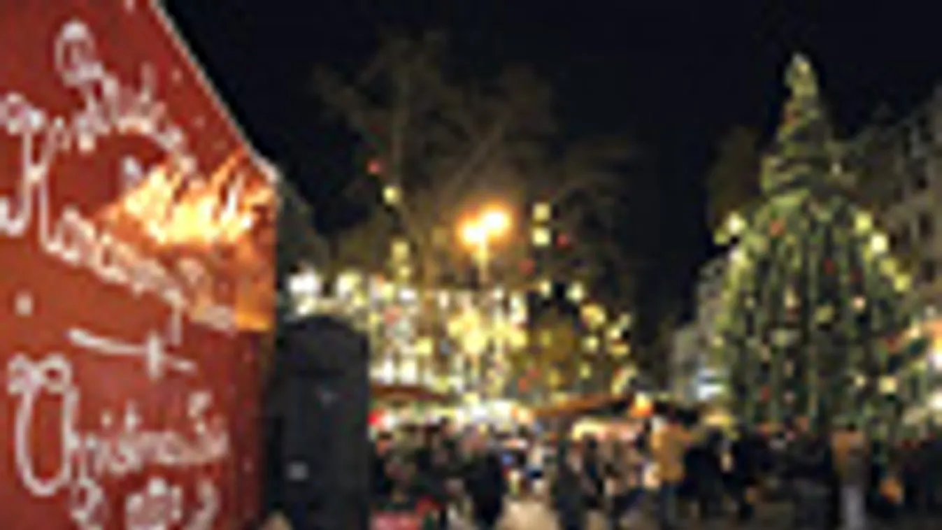 karácsony, .
Ünnepi díszkivilágítás a 14. Vörösmarty téri Budapesti Karácsonyi Vásáron