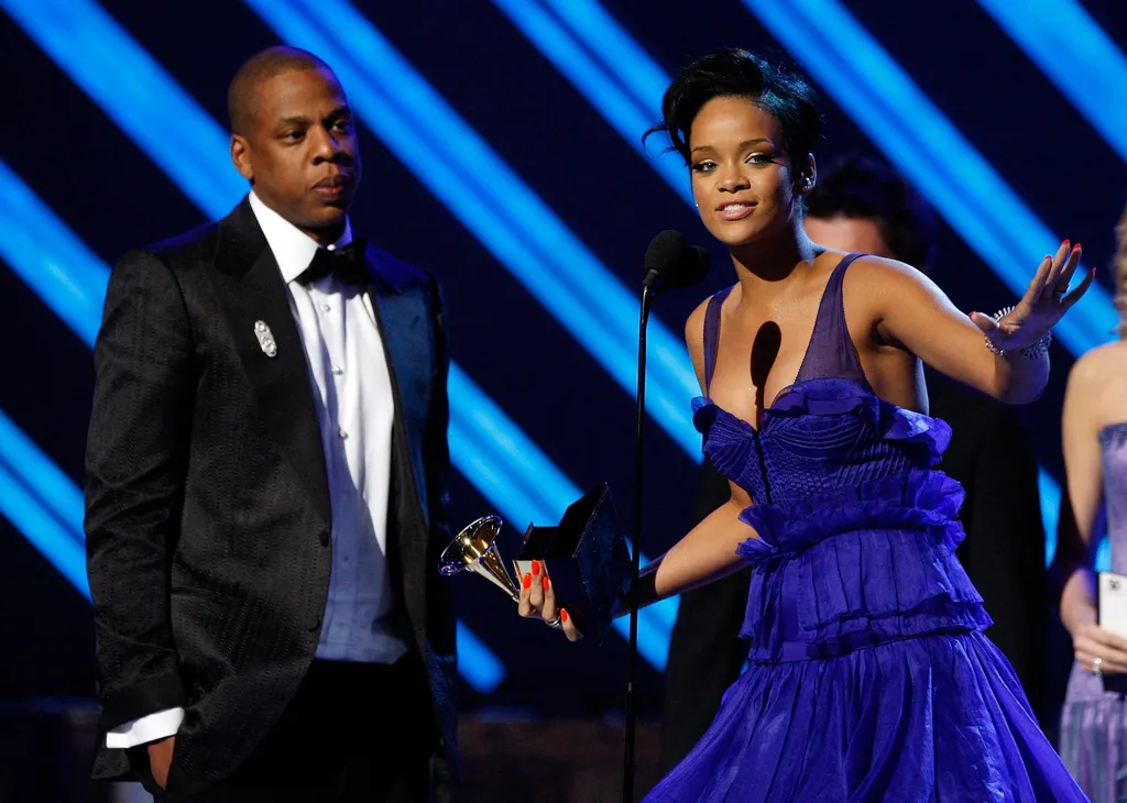 Az elmúlt 20 év legsikeresebb nyári slágerei galéria, Rihanna, Jay-Z 