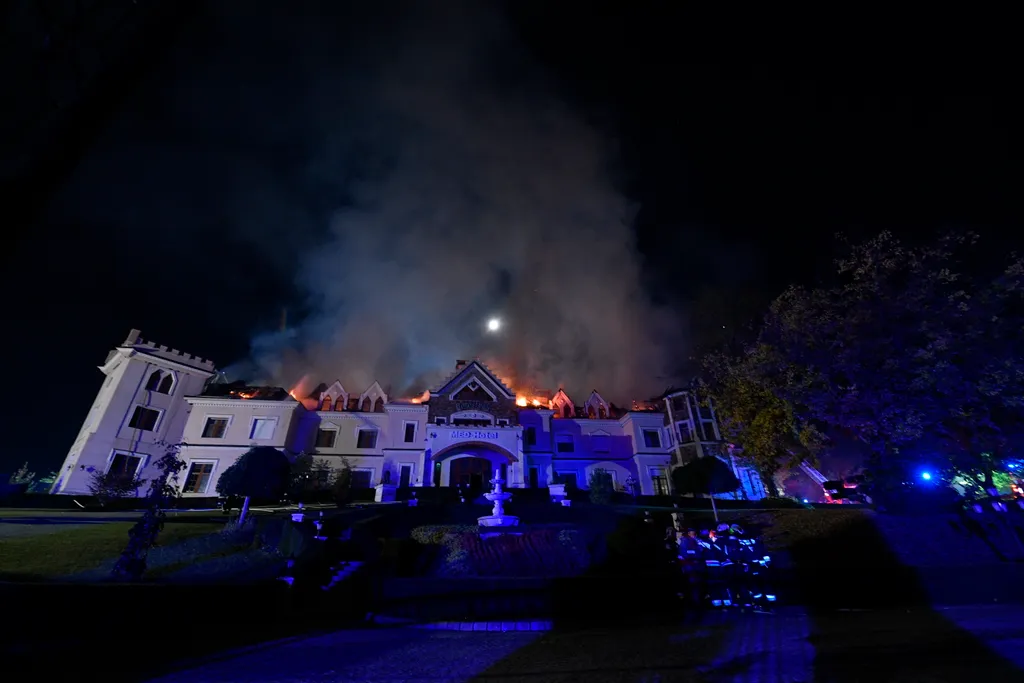 Borostyán Med Hotel, tűz, Tamásipuszta 