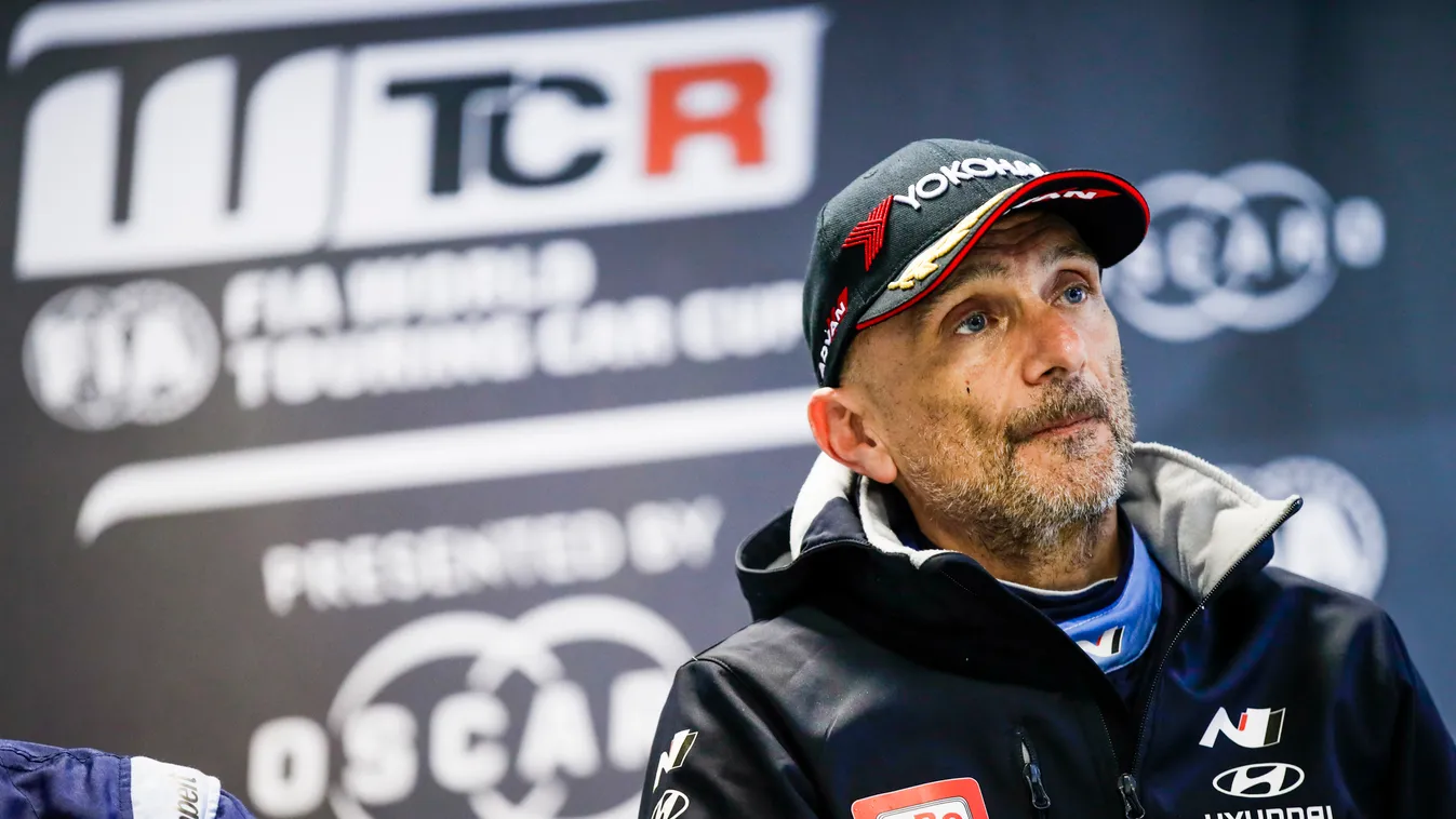 AUTO - WTCR HUNGARY 2019 AUTO CHAMPIONNAT DU MONDE CIRCUIT COURSE FIA HONGRIE Motorsport TOURISME avril europe wtcr TARQUINI GABRIELE, (ITALY), BRC HYUNDAI N SQUADRA CORSE, HYUNDAI I30 N TCR, portrait during the 2019 FIA WTCR World Touring Car cup, Race o