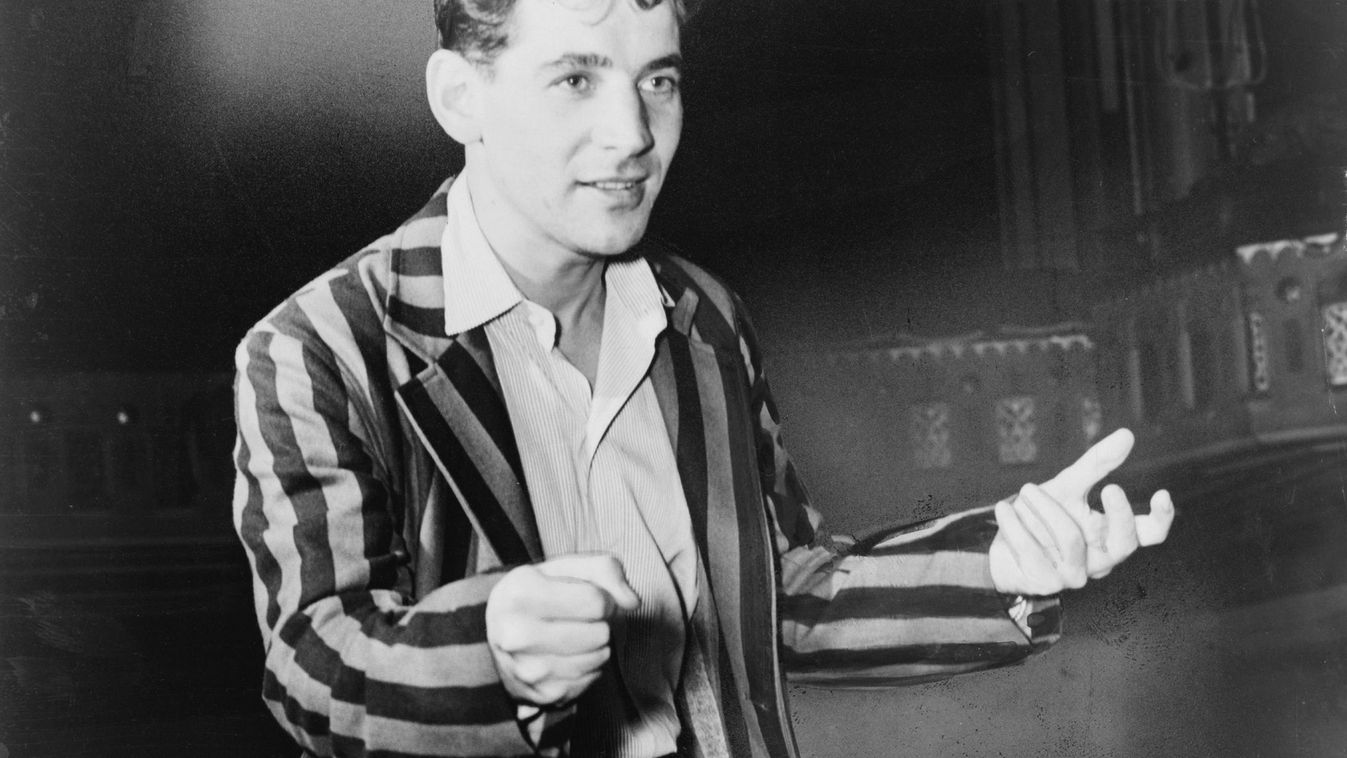 Photograph of Leonard Bernstein Photograph Leonard Bernstein American COMPOSER CONDUCTOR author music lecturer PIANIST United States of America 20th Century 1950s Fifties 