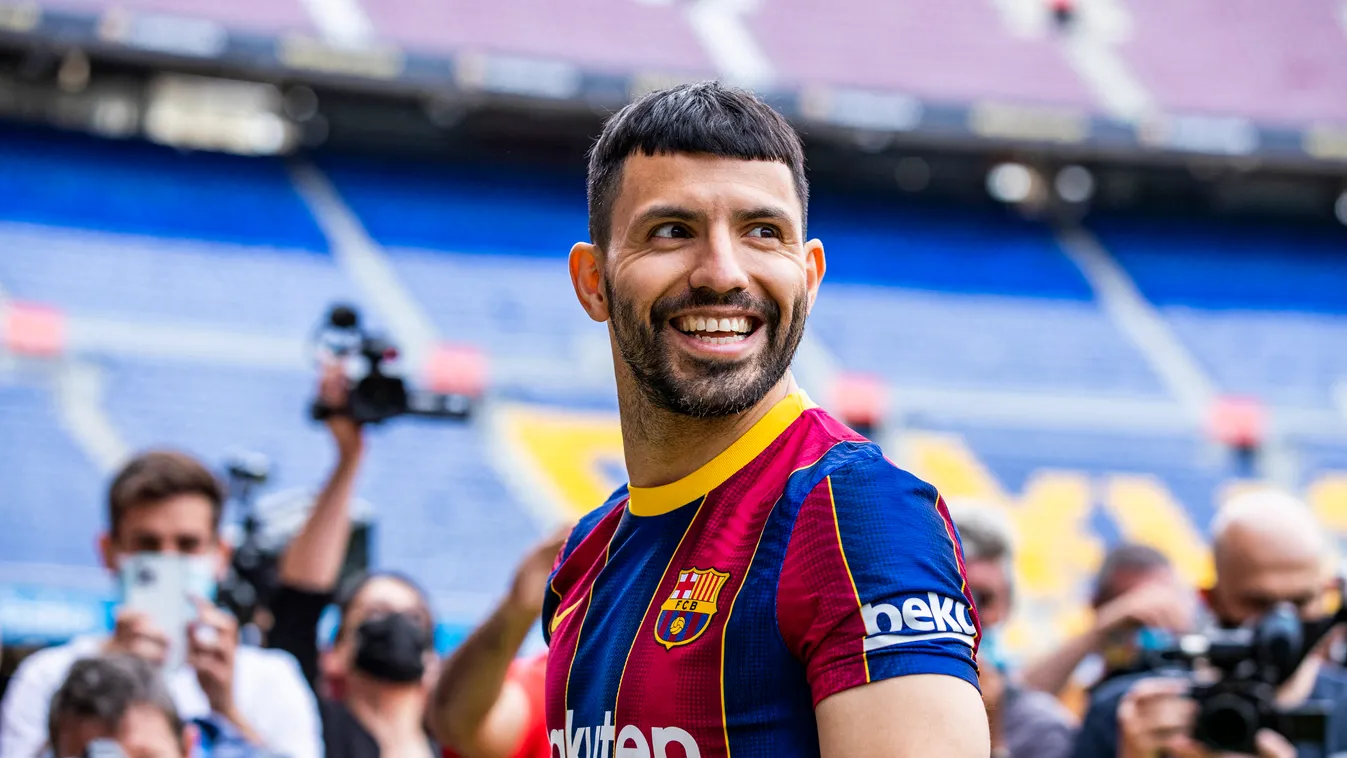 Sergio &quot;Kun&quot; Aguero Signing For FC Barcelona FC Barcelona Kun Aguero Sergio Aguero signing contract Barcelona 2021 La Liga One Person Waist Up new FC Barcelona player Aguero Kun Xavier Bonilla NurPhoto Presentation of Sergio Camp Nou Stadium Hor