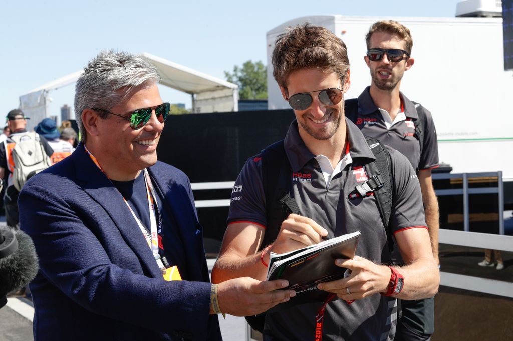 A Forma-1-es Kanadai Nagydíj, Romain Grosjean, aláírás 