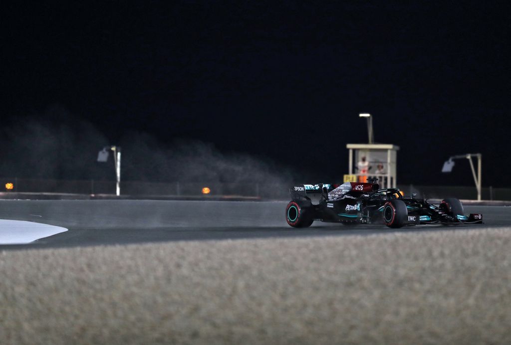 Forma-1, Katari Nagydíj, péntek, Lewis Hamilton, Mercedes 