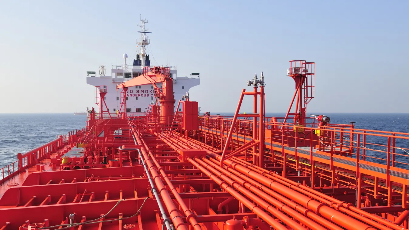 olaj, olajszállító, tanker, hajó, olajtanker, VLCC 