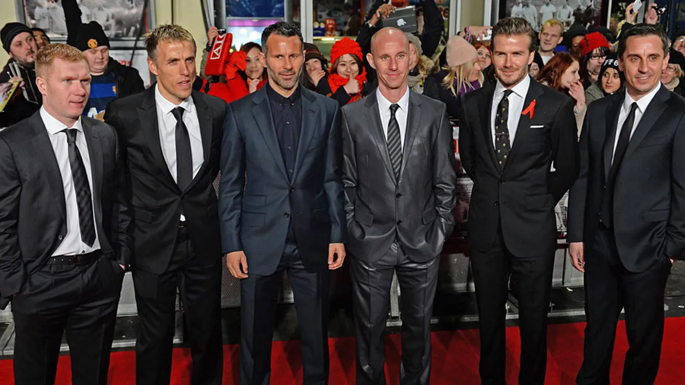 Paul Scholes, Phil Neville, Ryan Giggs, Nicky Butt, David Beckham és Gary Neville, London, 2013. december.