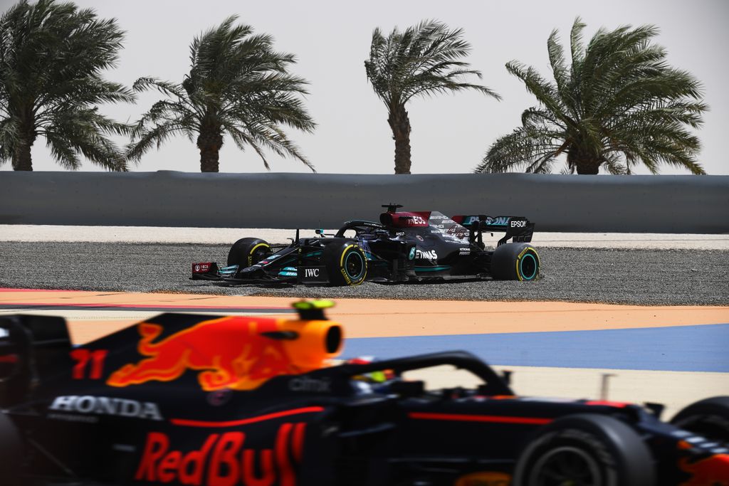 Forma-1, Sergio Pérez, Red Bull, Lewis Hamilton, Mercedes, Bahrein teszt 2. nap, 2021 