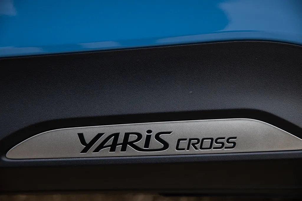 Toyota Yaris Cross teszt, 2022 