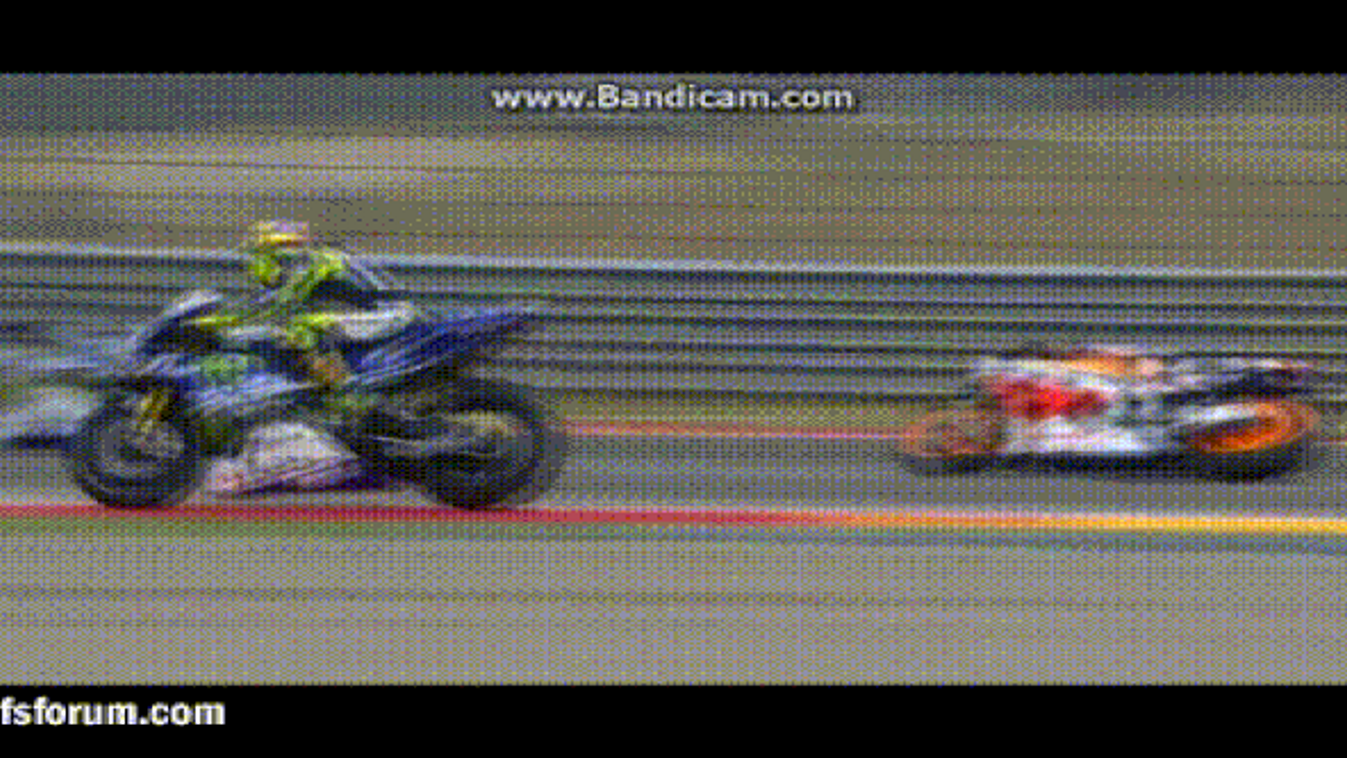 Valentino Rossi bukása 