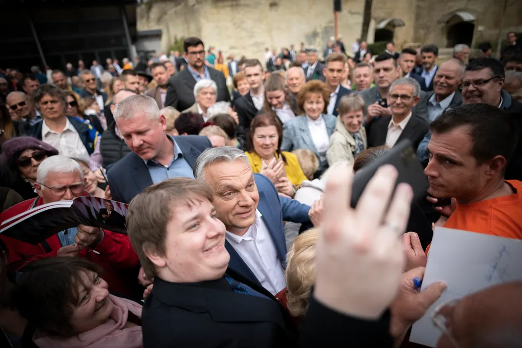 Választás 2022, Orbán Viktor, Eger 