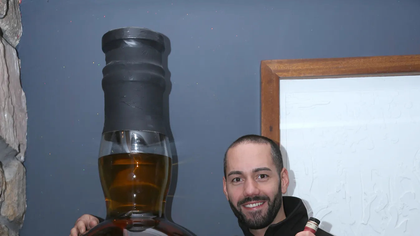 105 liter whisky egy palackban 