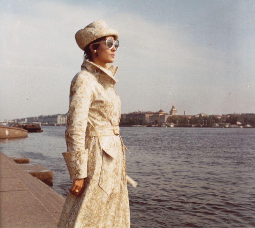 Régi színes képeken a 70-es évek magyar manökenjei a világ körül, divat, divatfotó, 70-es évek, régi, anno, archív képek, manöken, manökenek 