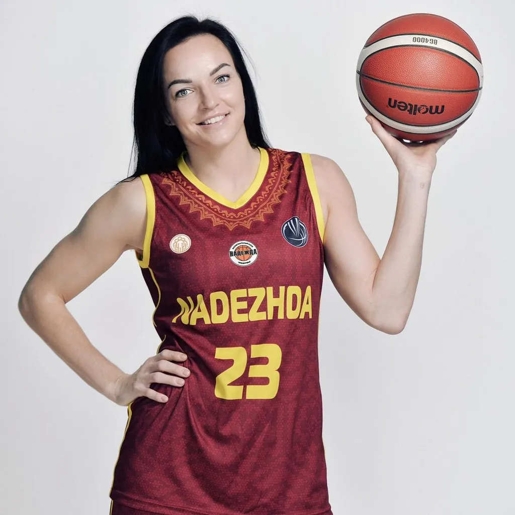 Natalia Zhedik, kosárlabda 