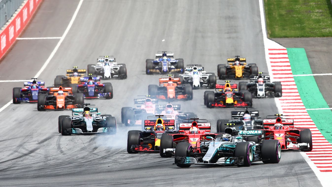 Forma-1, Valtteri Bottas, Mercedes-AMG Petronas, Osztrák Nagydíj rajt 