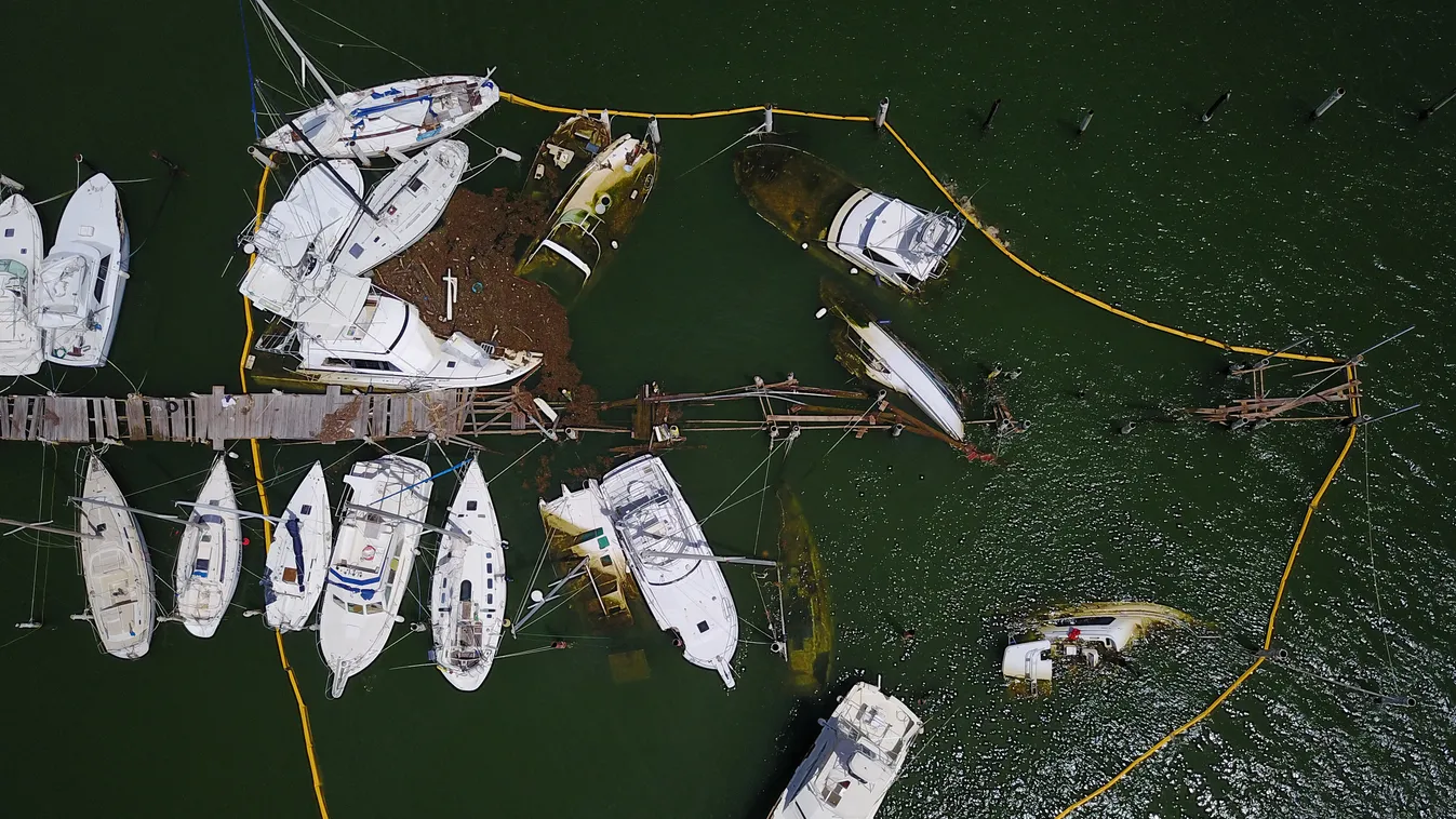 TOPSHOTS Horizontal CONSEQUENCES OF A CATASTROPHE CYCLONE DAMAGE NATURAL DISASTERS METEOROLOGY DESTRUCTION AND CATASTROPHES AERIAL VIEW BOAT OIL SPILL 