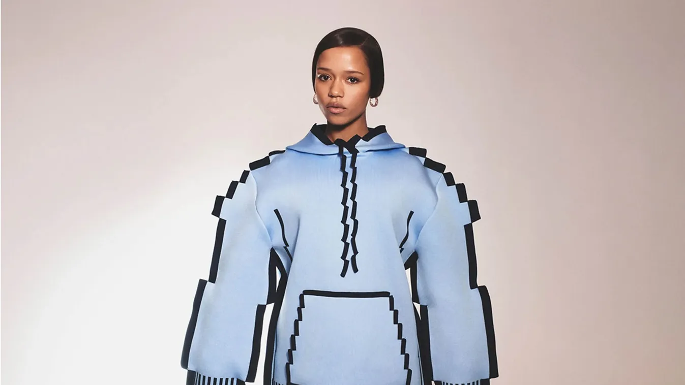 loewe pixelated hoodie in technical knit ruha felső 