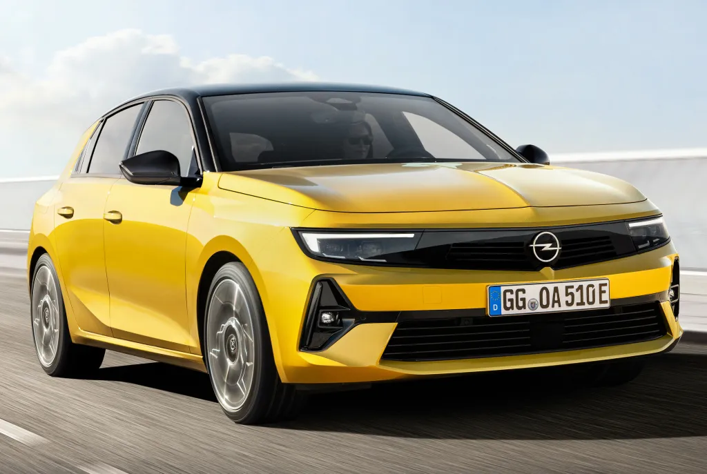 Opel Astra L menetpróba (2022) 