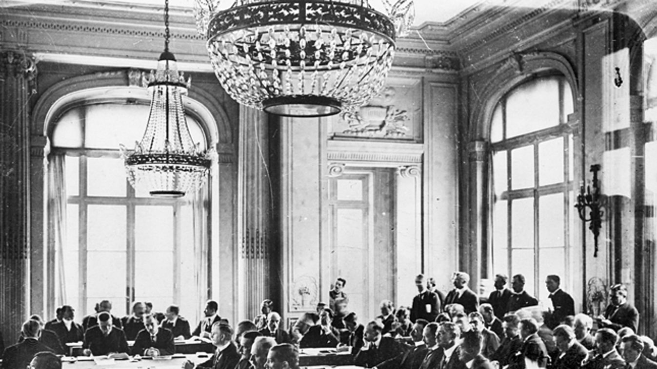 Trianon, tárgyalás, békeszerződés aláírása a Versaillesi Nagy-Trianon kastélyban, 1920. június 