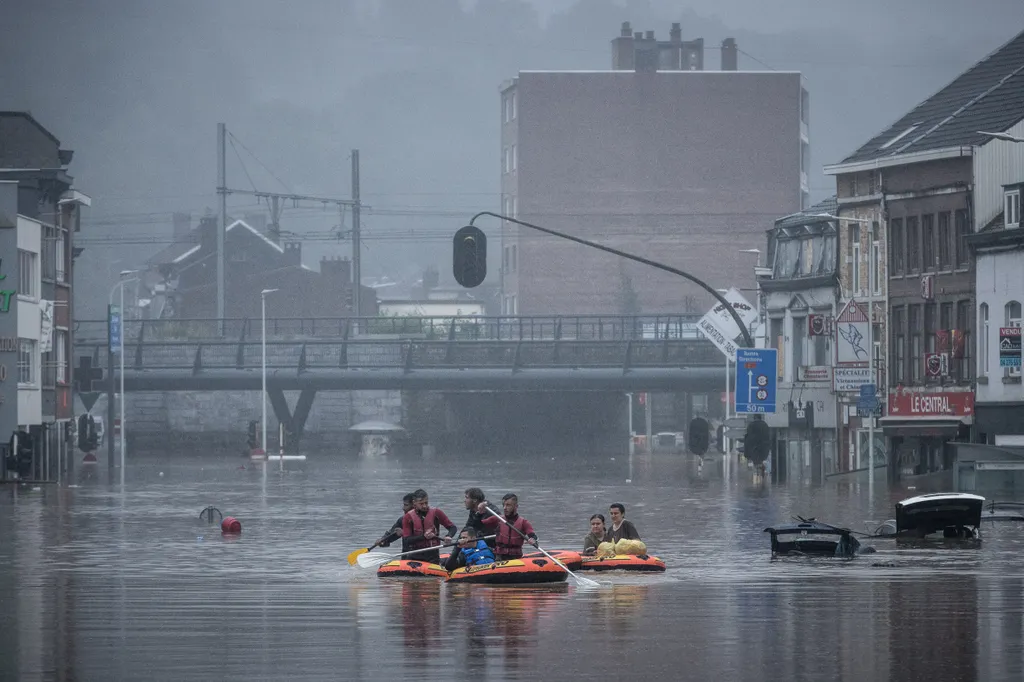 BELGIUM - FLOODS IN LIEGE 2021 Belgique Belgium Juillet July Liege Meuse coronavirus covid19 disaster inondation pandemic river Horizontal FLOOD RAIN 