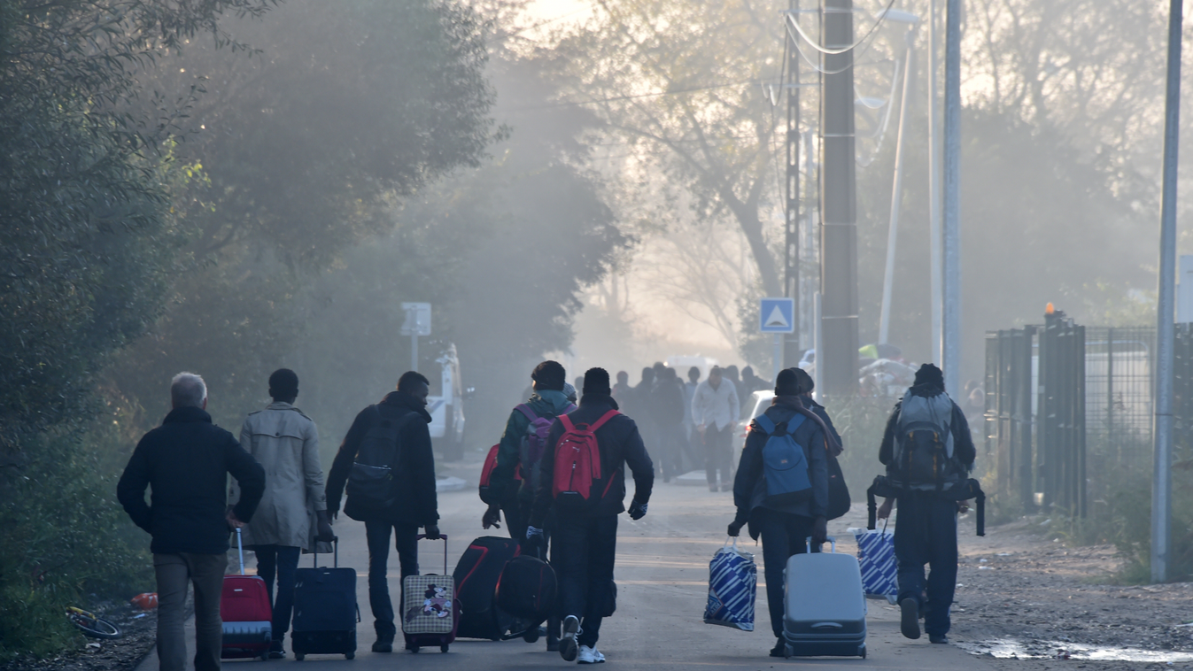 Calais menekültek 