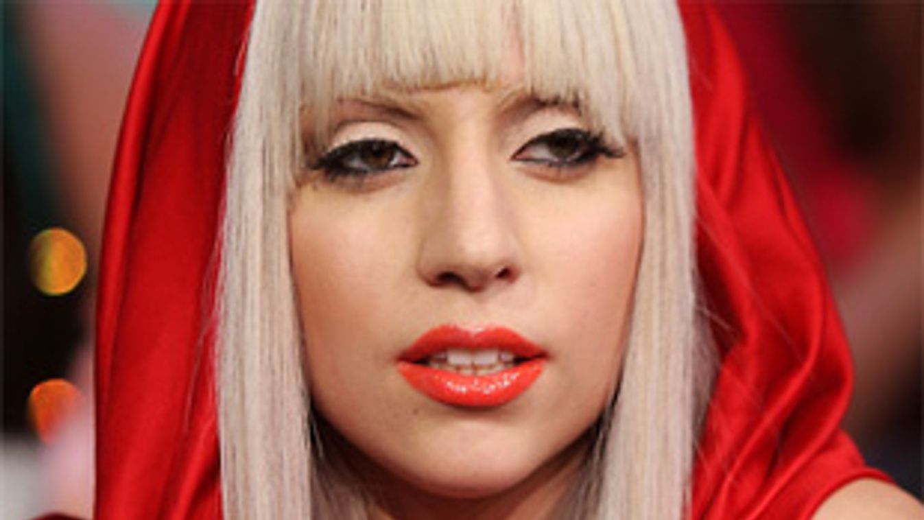 Ez Zsír! Lady Gaga: "Mindig kidobtam a taccsot a gimiben" - Az anorexia és bulimia nemcsak a sztárok kiváltsága
