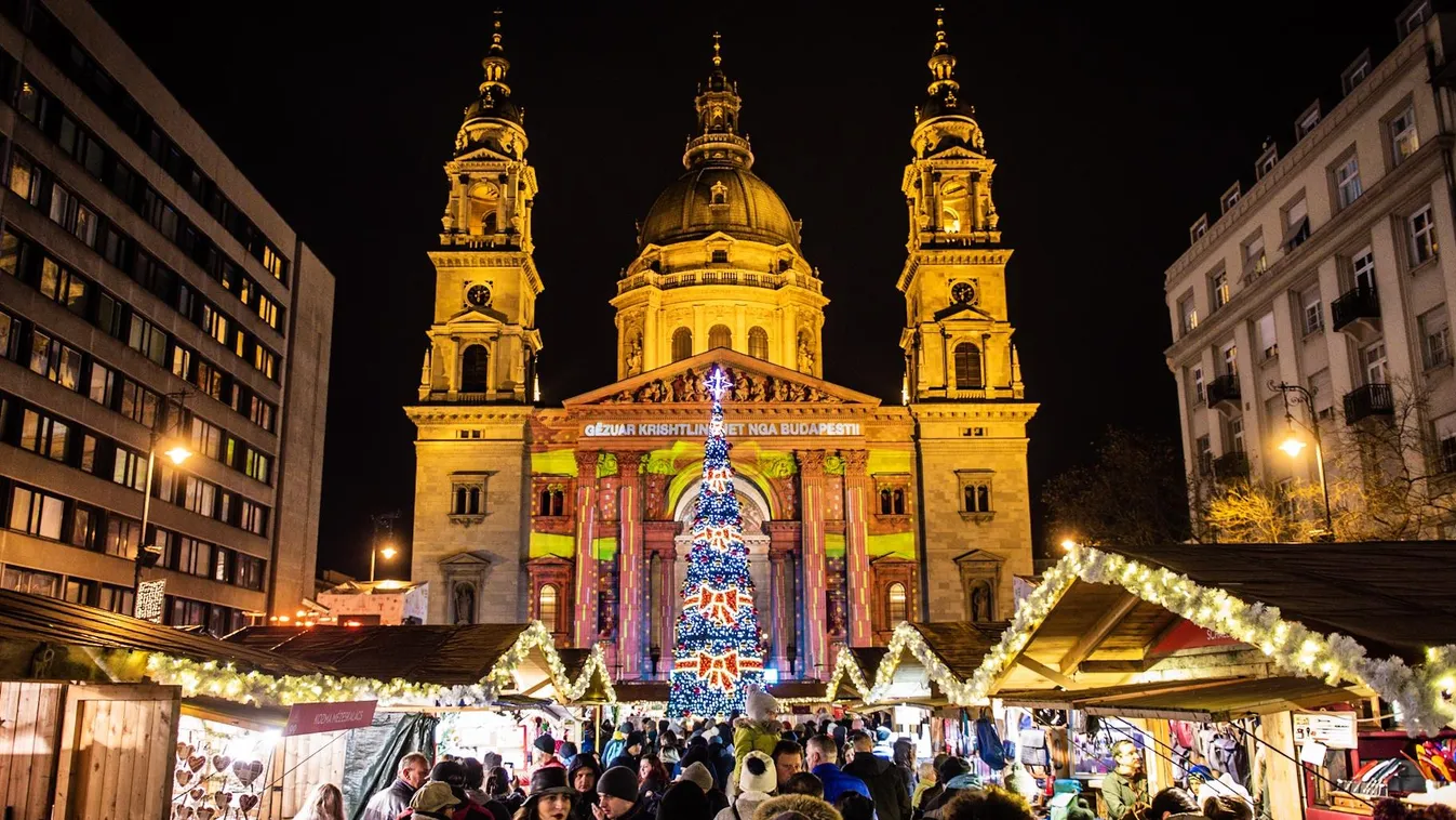 karácsony, 2019, karácsonyi vásár, fények, kivilágítás, adventi koszorú, Budapest, december 1. advent első vasárnapja 