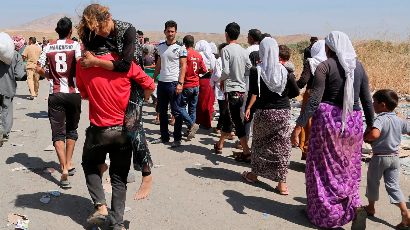 házaspár menekült SZEMÉLY Iraki lázadás - Menekülő kisebbségiek 