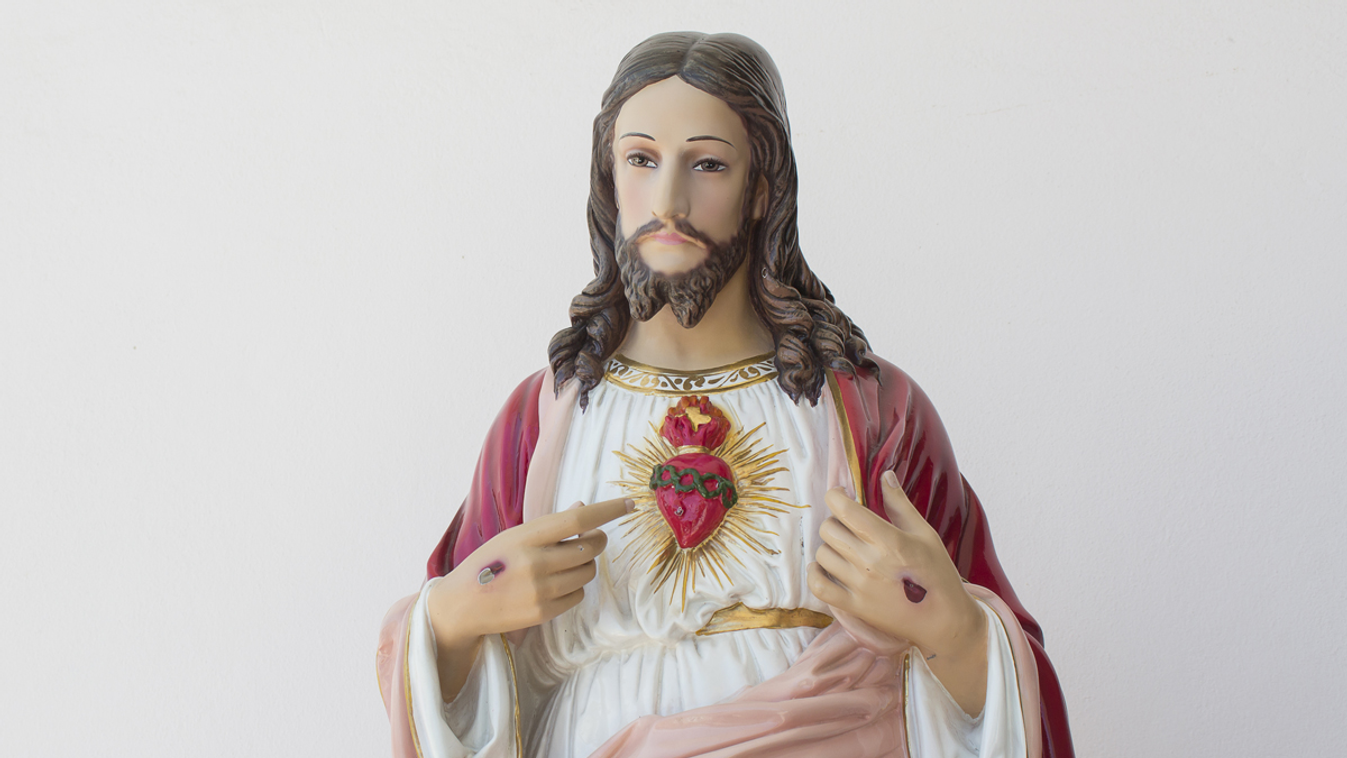 Jézus Vért könnyezik a Mexikói Krisztus-szobor 