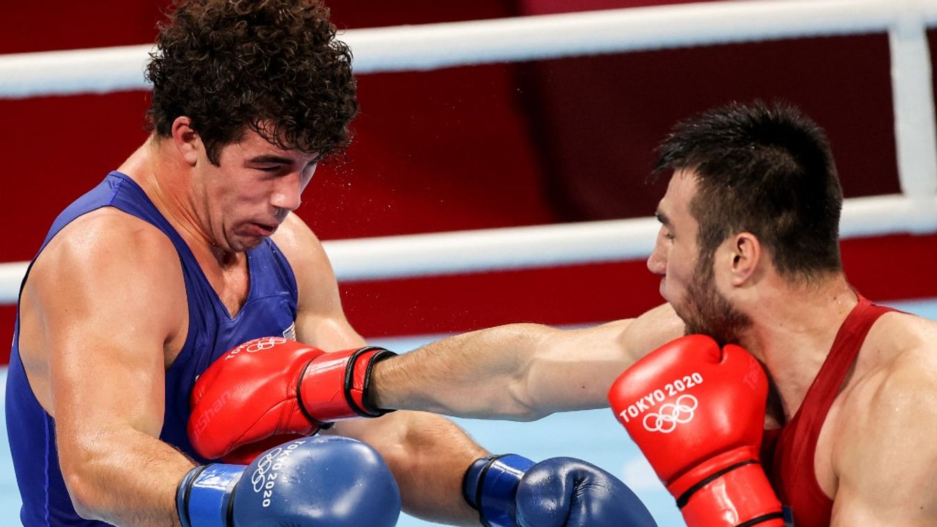 Boxing - Olympics: Day 16 athlete,Boxing,photography,sports Horizontal 