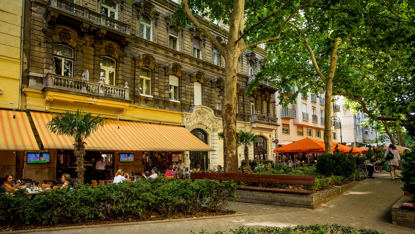 Liszt Ferenc tér 