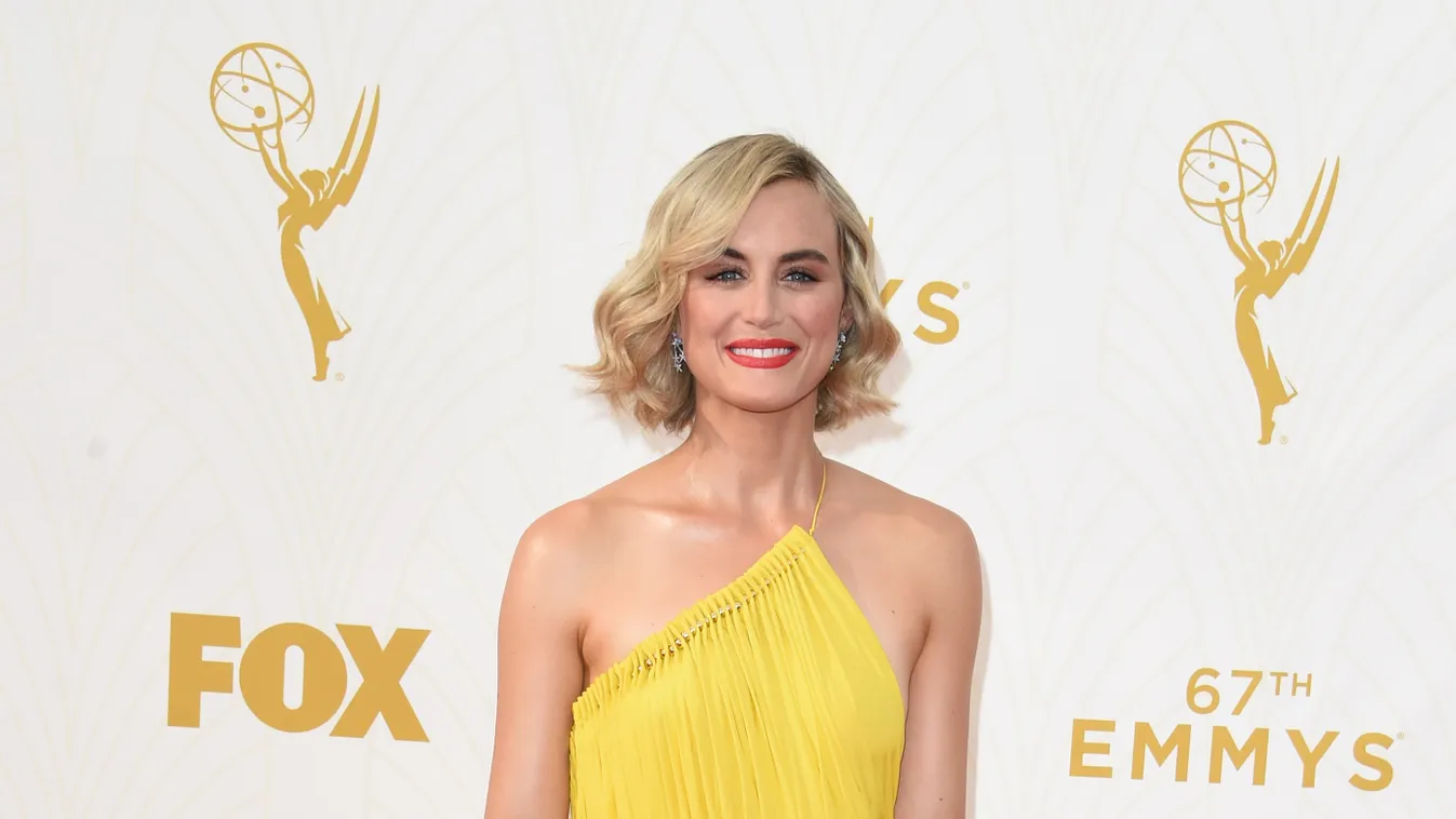 Taylor Schilling 