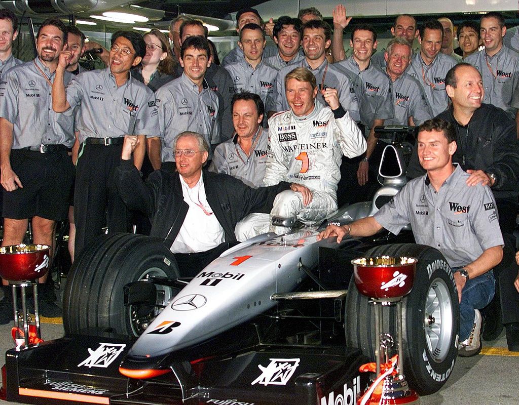 Forma-1, Mika Häkkinen, David Coulthard, McLaren Racing, Japán Nagydíj 1999 