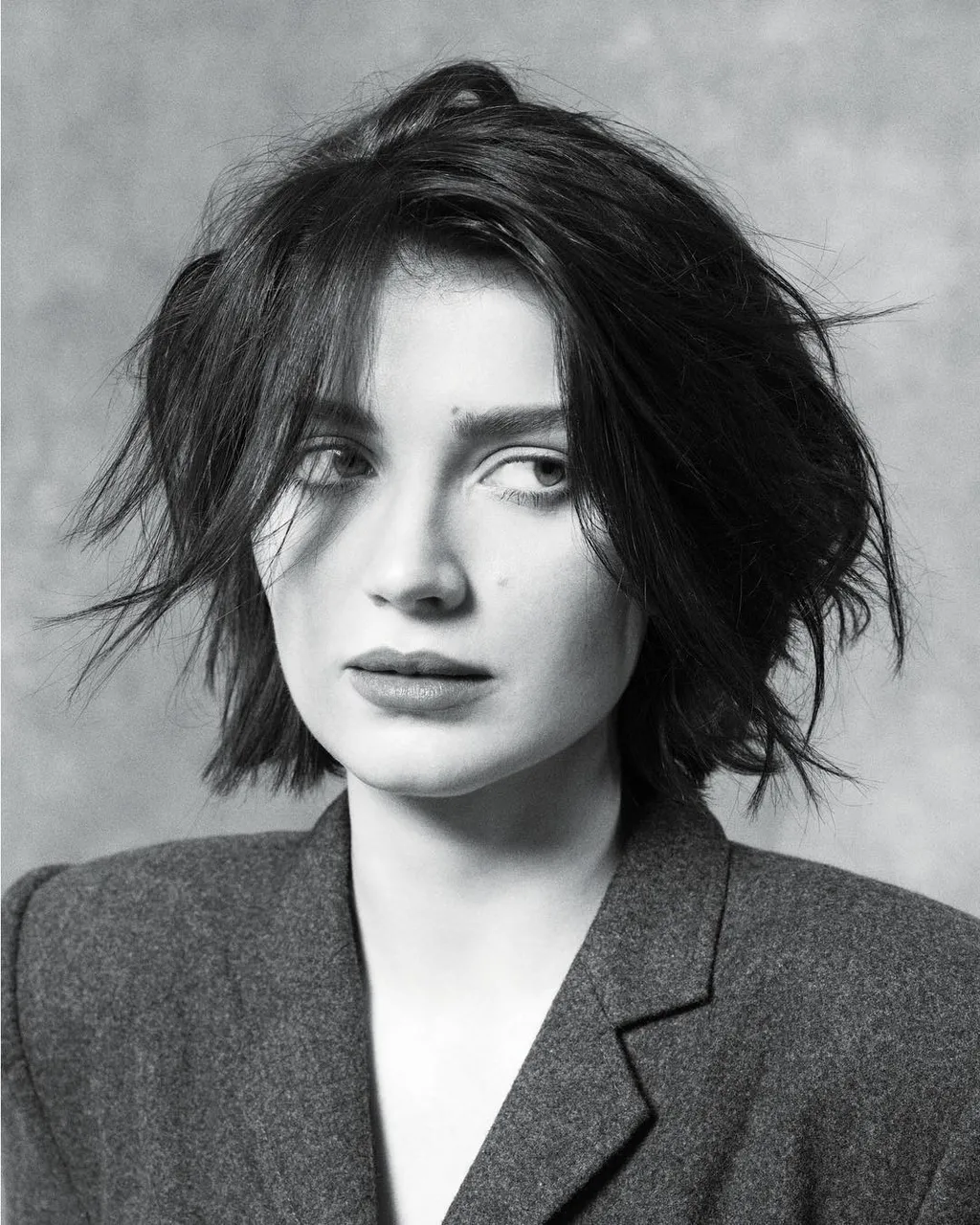 Eve Hewson 