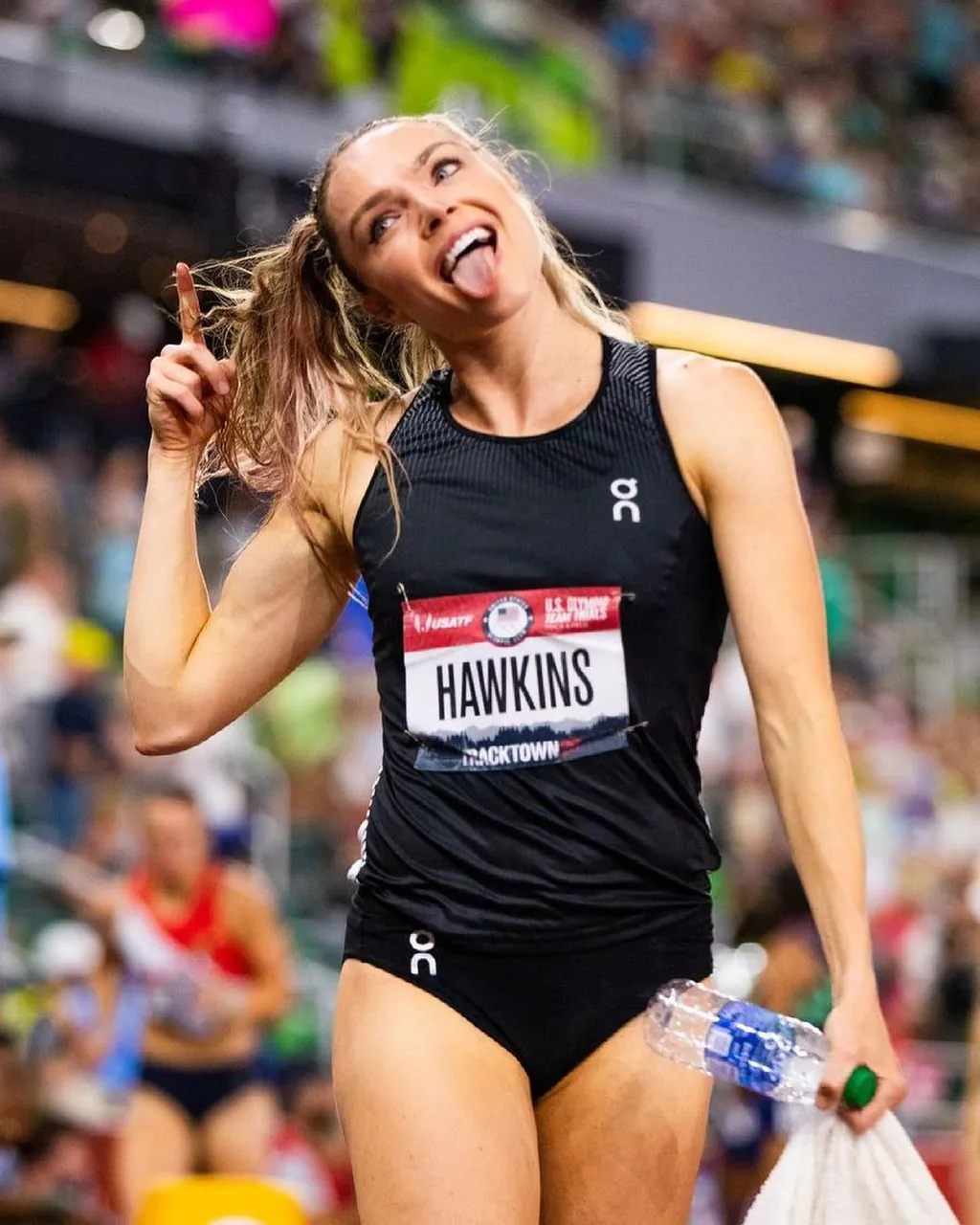 Chari Hawkins, atlétika 
