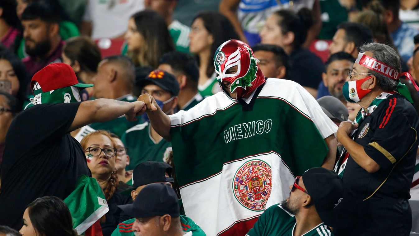 Mexico v Honduras: Quarterfinals - 2021 CONCACAF Gold Cup GettyImageRank3 Color Image soccer Horizontal FOOTBALL, Mexikó, labdarúgás, szurkolók 