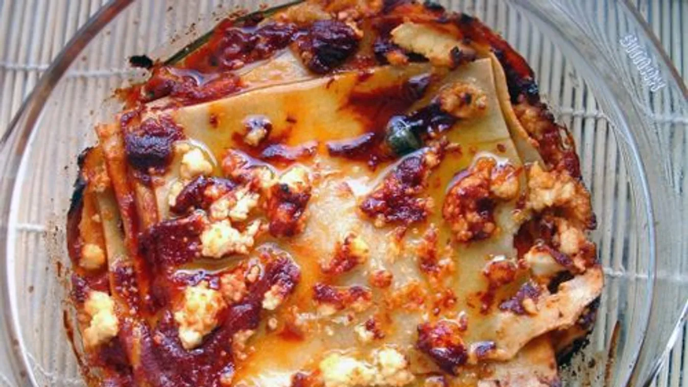 paradicsomos-kapribogyós lasagna