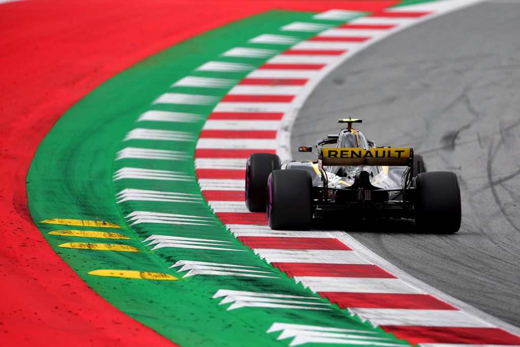 A Forma-1-es Osztrák Nagydíj pénteki napja, Carlos Sainz, Renault Sport Racing 