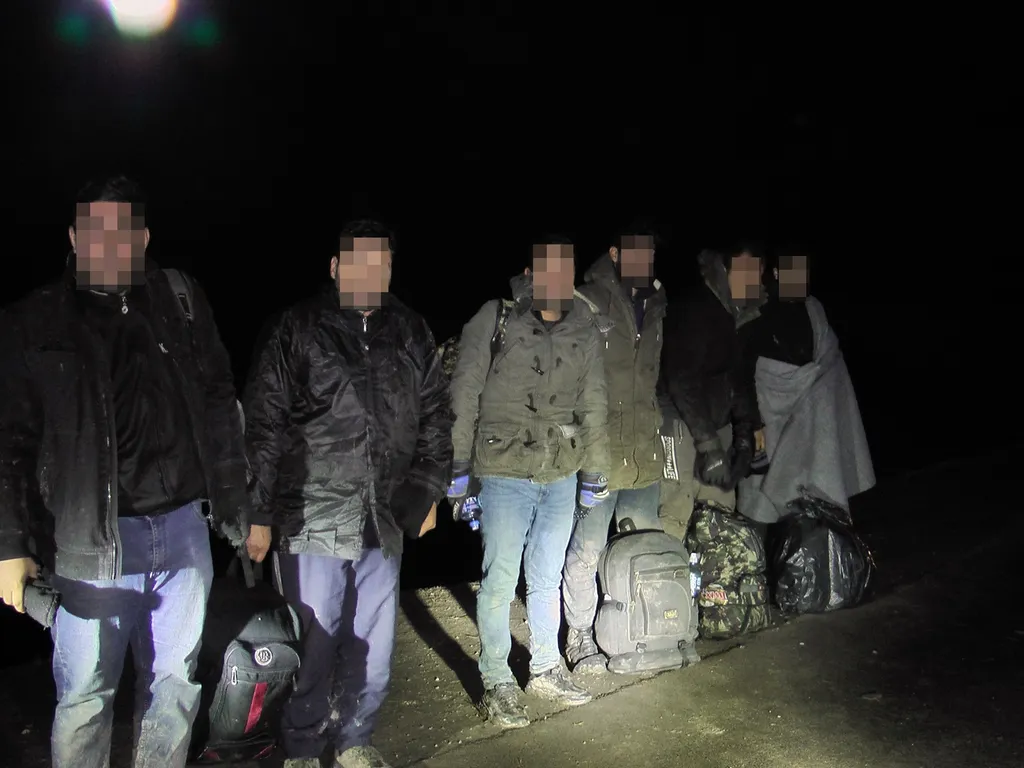 migráns, Bács-Kiskun megye, határ, 2019. december 25., 131 migráns 