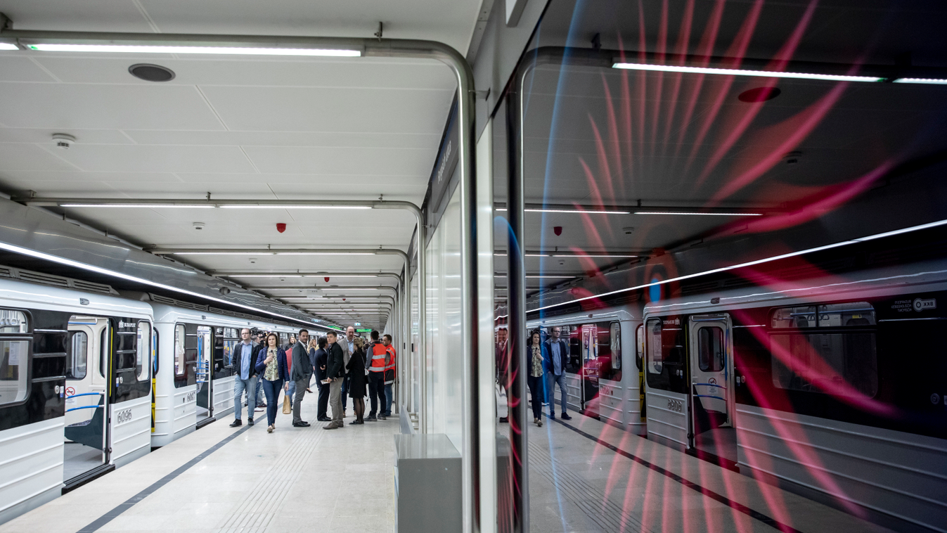 Átadták a 3-as metró felújított szakaszát, Budapest, 2019. március 30. 