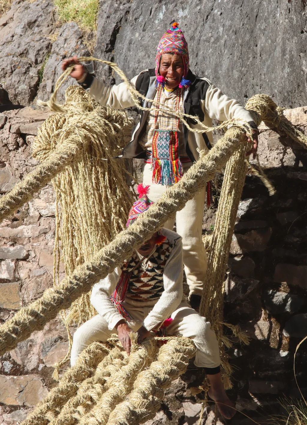 Queshuachaca, híd, Q'eswachaka, függőhíd, kötél, kötélhíd, kötélből, függő, Peru 