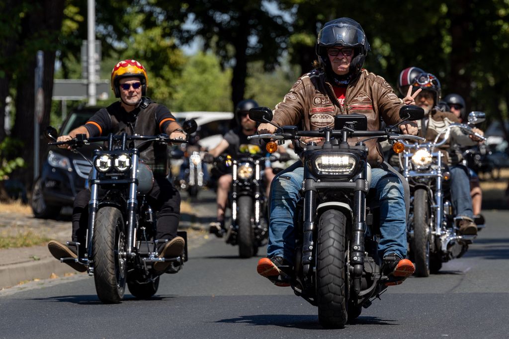 Harley-Davidson, Harley Davidson, motoros, motorok, felvonulás, motor, Drezda, Németország 