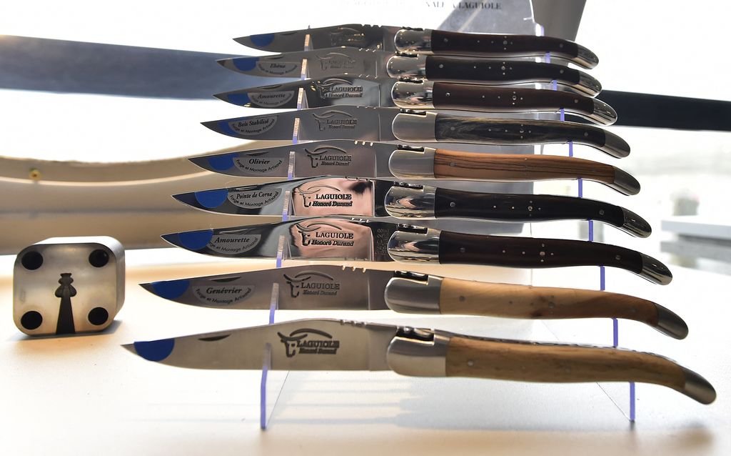 Aveyron Laguiole, kés, késgyártás, tájbicska, Franciaország, galéria 