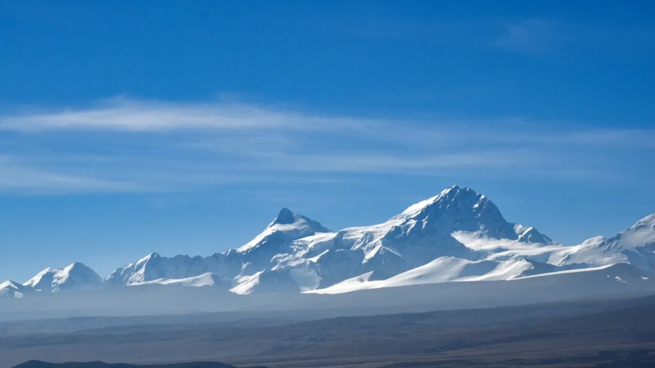 View of Shishapangma Mountain in Tibet China Chinese Mountain Shishapangma Tibet Horizontal 