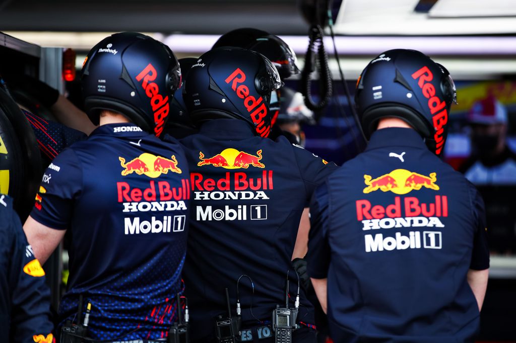 Forma-1, Red Bull Racing szerelők, Emilia Romagna Nagydíj 