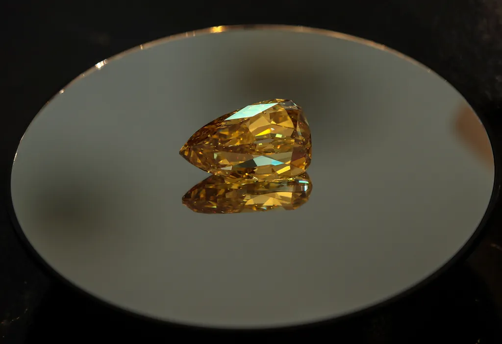 Golden Canary, gyémánt 