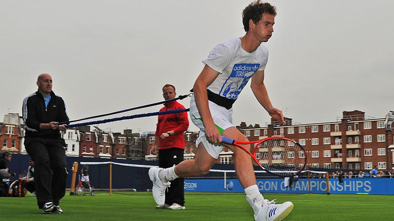 extrém edzések, Andy Murray edz Londonban, 2011-ben