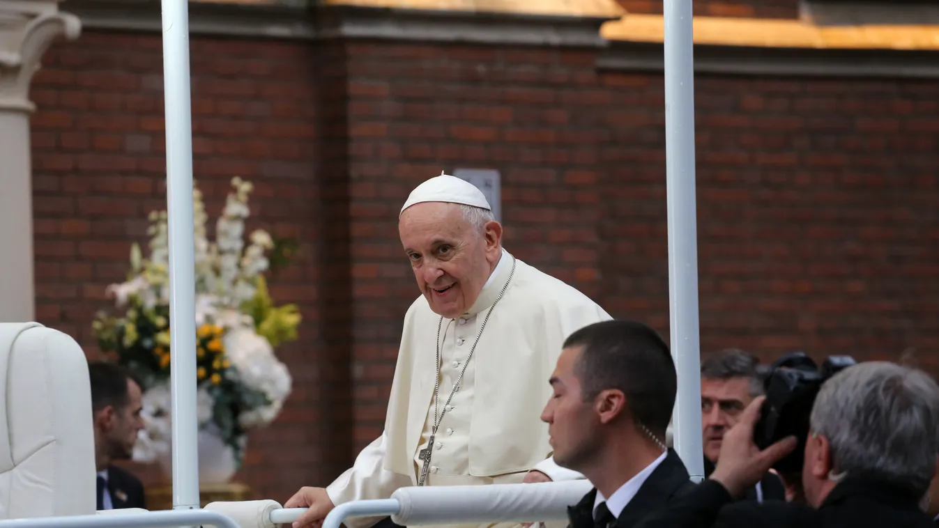 FERENC pápa; Pápalátogatás Romániában 