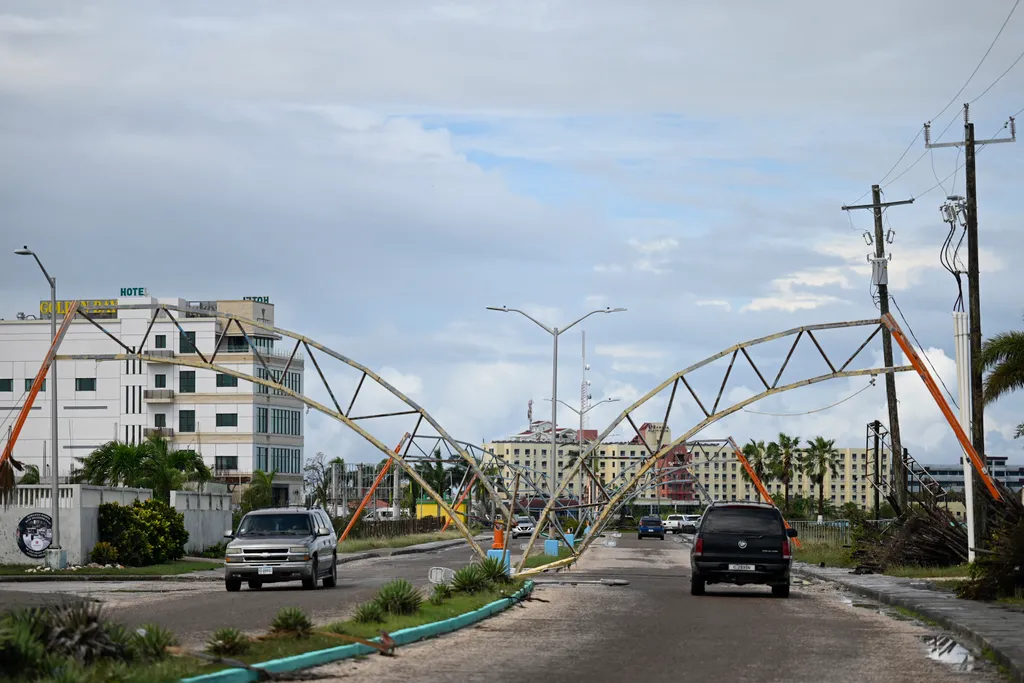 Lisa hurrikán, Belize, pusztítás, rombolás, Közép-Amerika 